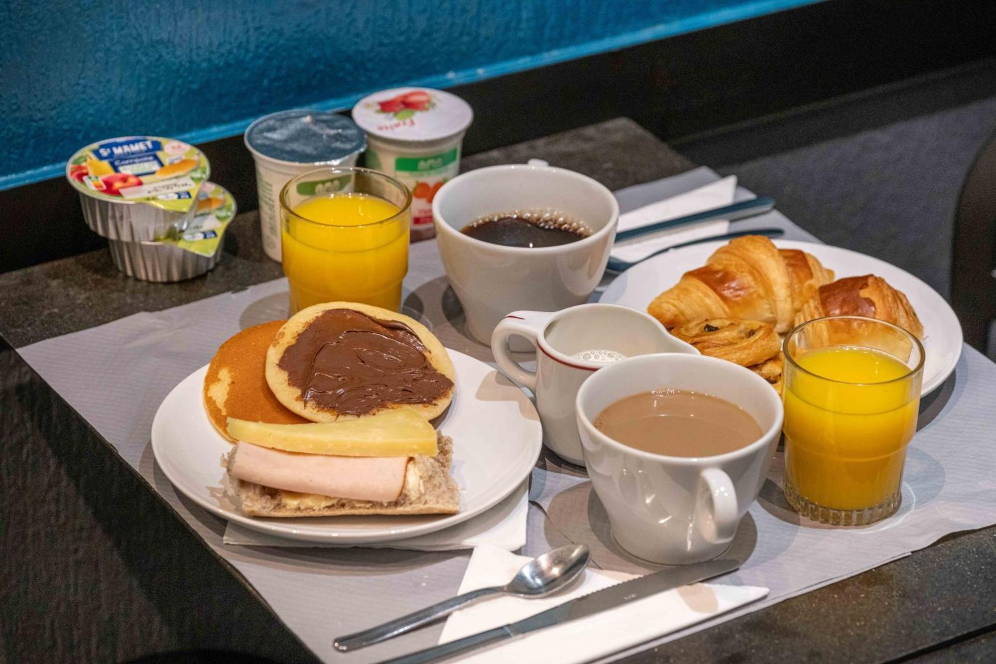 Hotel Daval Paris Eksteriør billede